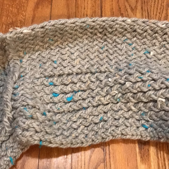 Handmade Infinity Scarf - Picture 2 of 3